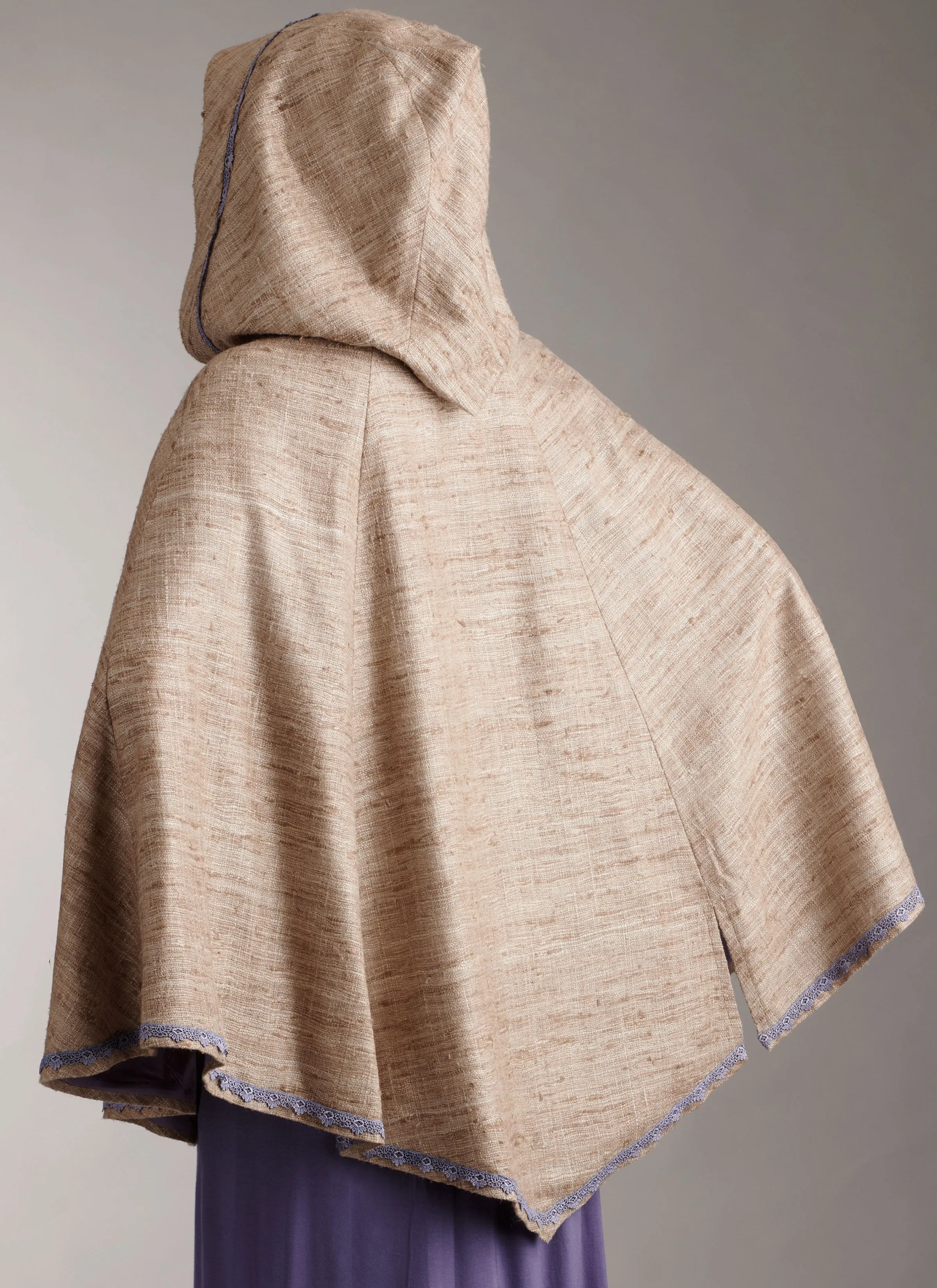 Simplicity Pattern 9944 Misses' Capelet and Cape